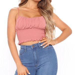 Fashion nova crop top